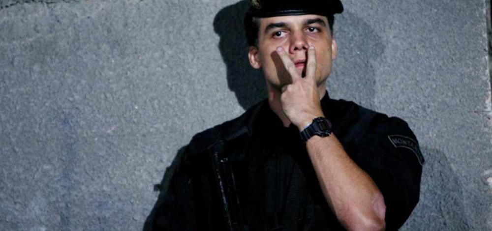 'Bolsonaristas talvez tenham eleito chefe da milícia', diz diretor de Tropa de Elite