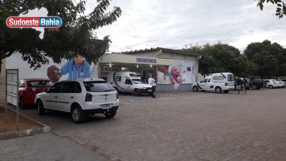 ACM Neto denuncia superlotação no Hospital Geral de Guanambi em vídeo nas redes sociais