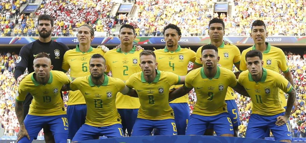 Com 462 mil mortes por Covid-19, Brasil é escolhido como sede da Copa América