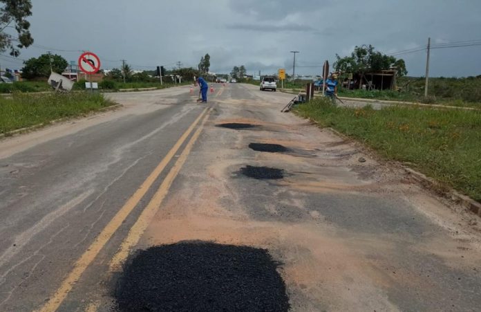 Mais de 100 quilômetros de rodovias baianas passarão por obras de infraestrutura