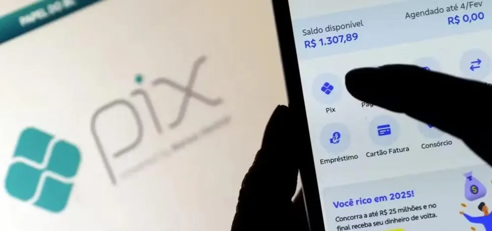 Pix Automático poderá ser usado em contas-salário em 2027