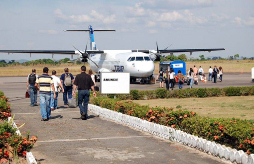 Bahia: Rui sugere PPP para aeroporto de Conquista e criação de novas linhas aéreas no Estado