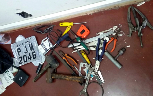 Caetité: PM recupera motocicleta e prende arrombador de residências 