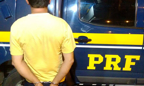 PRF prende em Conquista homicida foragido da Justiça paulista