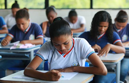 Bahia: SEC inicia matrículas de alunos na rede estadual