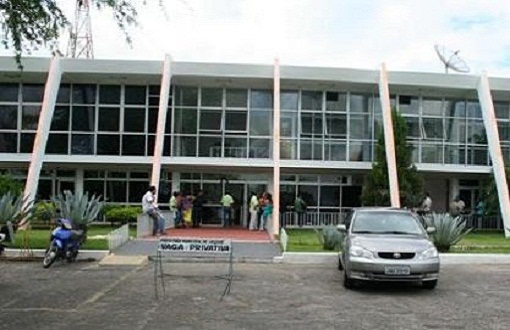 Jequié: Coelba corta luz de Prefeitura por falta de pagamento