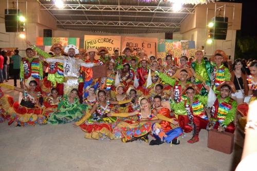 Quadrilha junina de Caculé fará apresentação durante as Olimpíadas Rio 2016