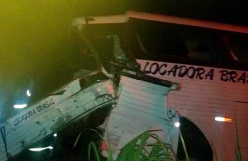 Ônibus que vinha de SP para Guanambi se envolve em acidente; motorista morre