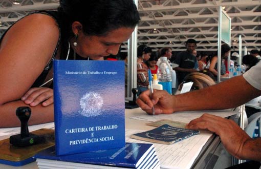 Governo vai recuar em mudanças no seguro-desemprego