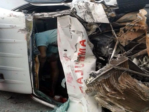 Acidente na BA-148 deixa vários feridos e uma vítima fatal