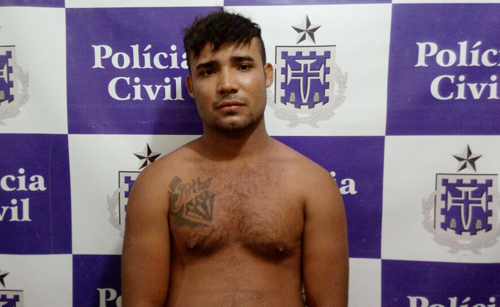 Dupla é presa após assaltar posto de combustíveis e transeunte em Guanambi 