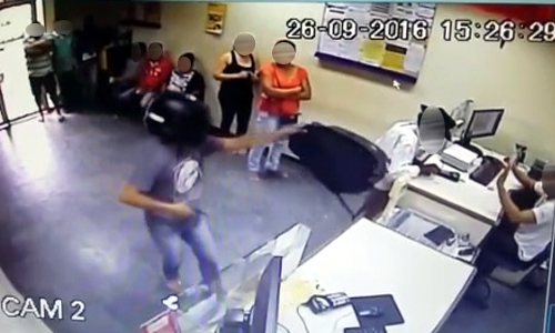 Homem armado assalta agência dos Correios em Sebastião Laranjeiras 