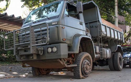 Militares são presos com três toneladas de maconha em caminhão do Exército