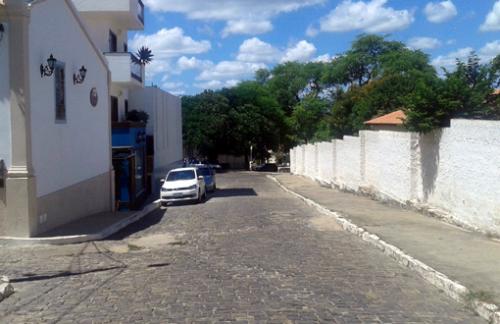 Homem tem motocicleta furtada no Centro de Caetité