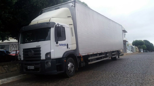 Caminhoneiro tem quase R$ 7.000 roubados durante assalto na BR-430 em Caetité