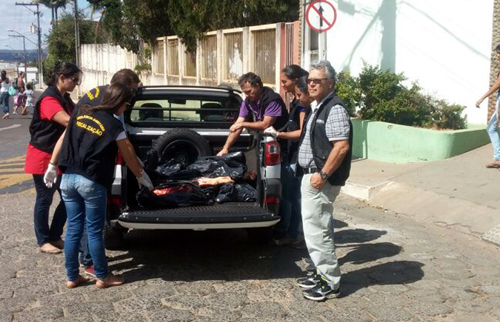 Carne de abate ilegal é apreendida por fiscais da Vigilância Sanitária e ADAB em Caetité 