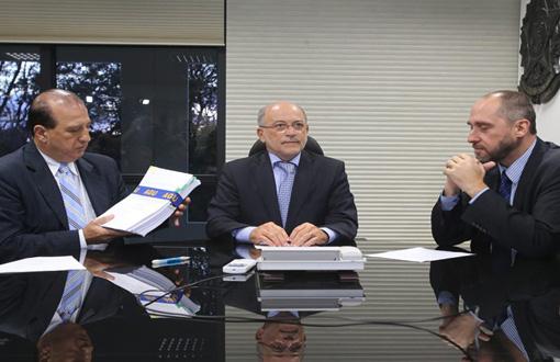 Governo entrega ao TCU defesa em processo das 'pedaladas fiscais'