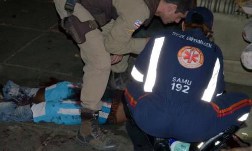 Morador de rua é esfaqueado e morto na Avenida Integração em Conquista