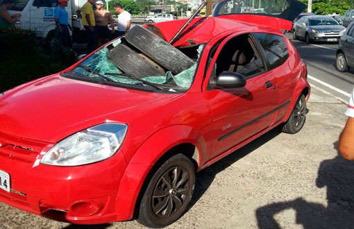 Bahia: Homem escapa da morte por milagre em acidente de trânsito