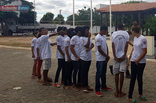 Guanambi: Polícia Militar inicia Projeto Polícia  Mirim  na sede do 17° BPM 