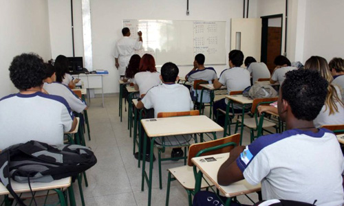 Piso dos professores tem reajuste de 7,64% e vai para R$ 2.298