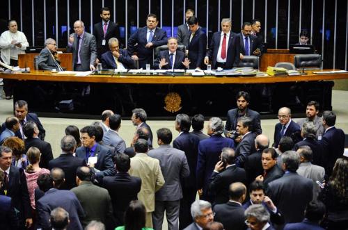 Reforma do ISS é vetada parcialmente