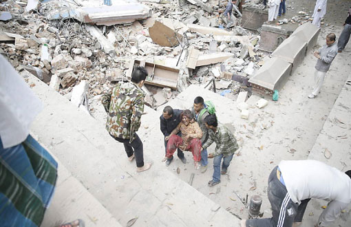 Terremoto no Nepal deixa mais de 1.800 mortos