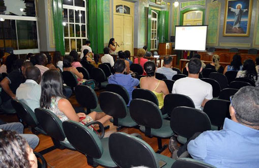 Caetité: Audiência Pública discute adequação do Plano Municipal de Educação